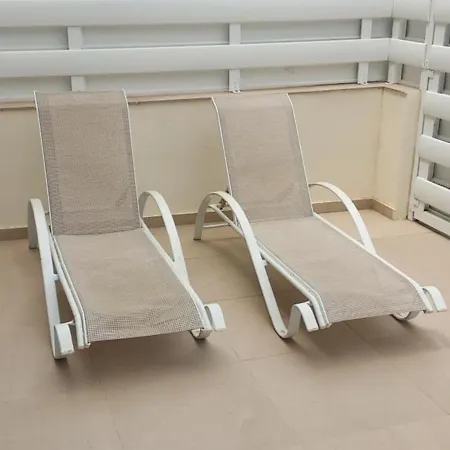 Sea Breeze Maisonette Lárnaka