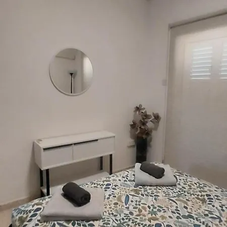 Lejlighed Sea Breeze Maisonette *