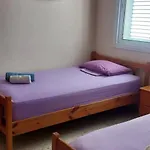 Апартаменти Sea Breeze Maisonette *