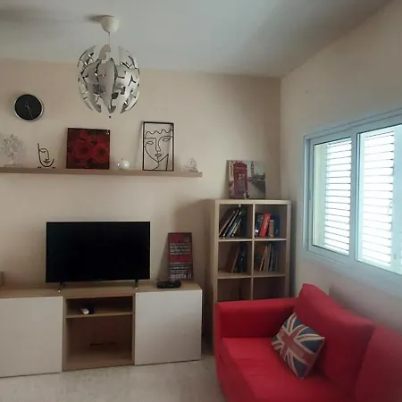 Sea Breeze Maisonette