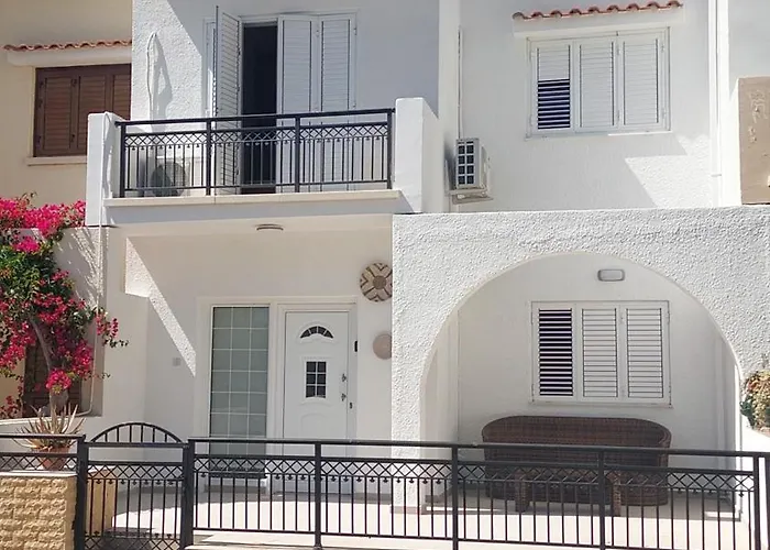 Sea Breeze Maisonette Appartamento *