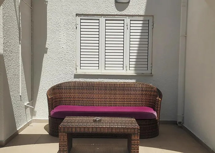 Sea Breeze Maisonette