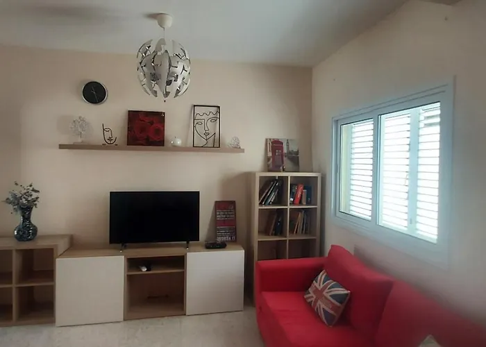 Sea Breeze Maisonette