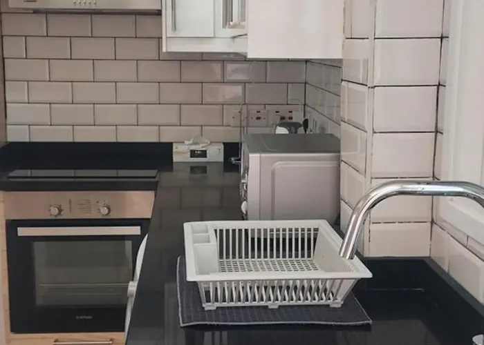 Sea Breeze Maisonette לרנקה